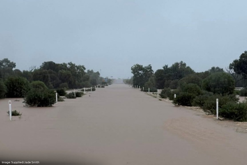 a flooded road and terrain from Bedourie to Boulia