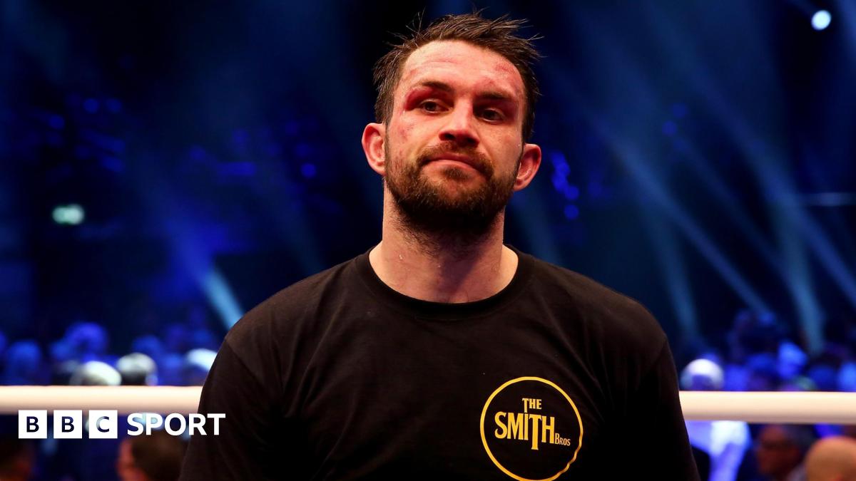 British boxer Paul Smith pictured in a T-shirt in a boxing ring