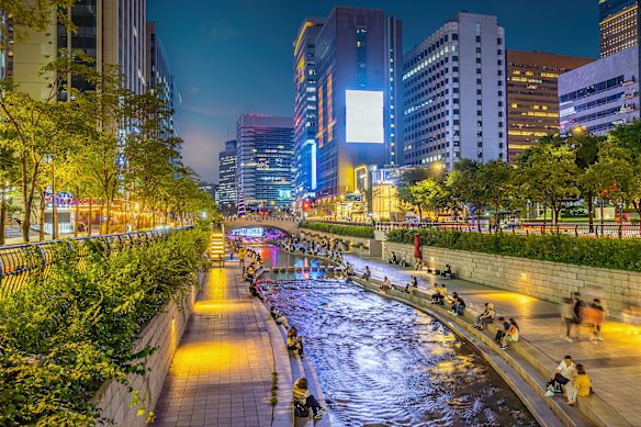 South Koreans have a word for feeling like your job has gotten stagnant.