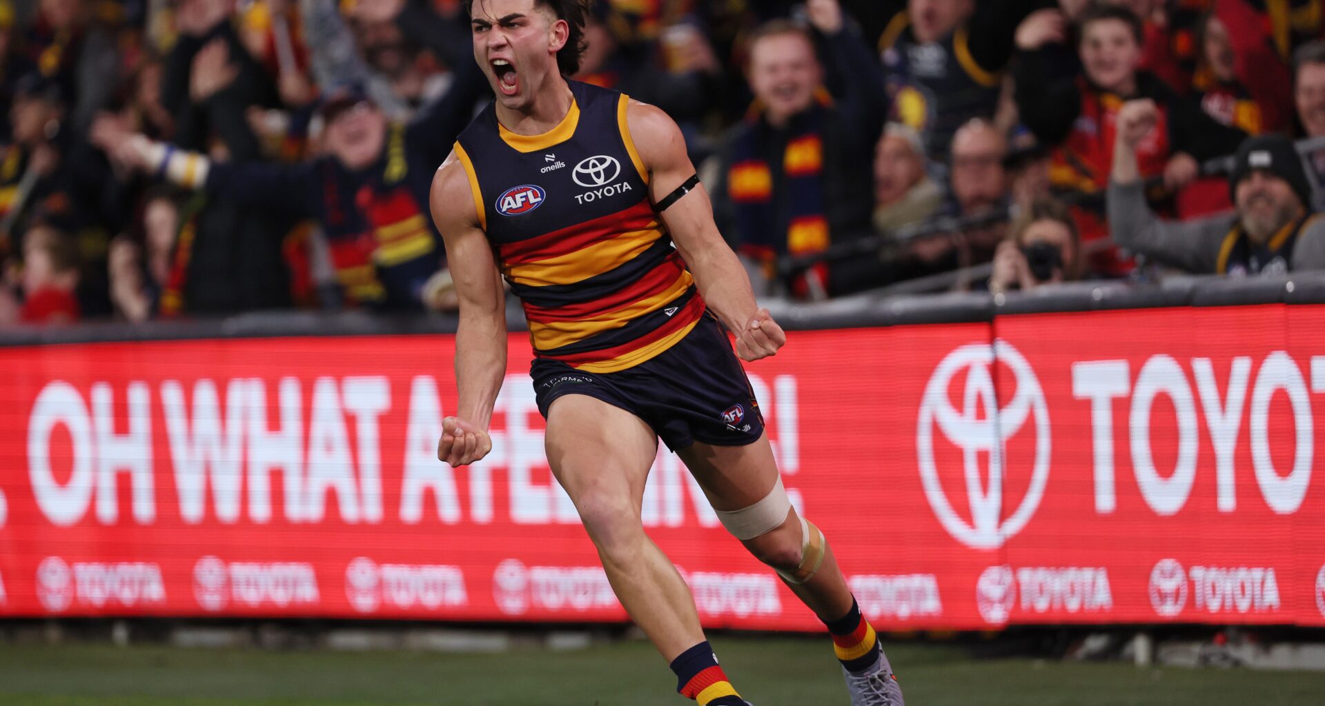 Crows bullish on goalsneak's midfield move after 'super damaging' summer