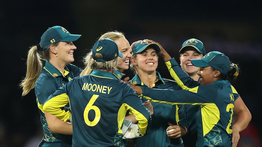 Win tickets to Australia vs India in the Women's T20 International