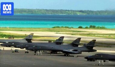 Why has Donald Trump issued Keir Starmer a warning about the Chagos Islands?