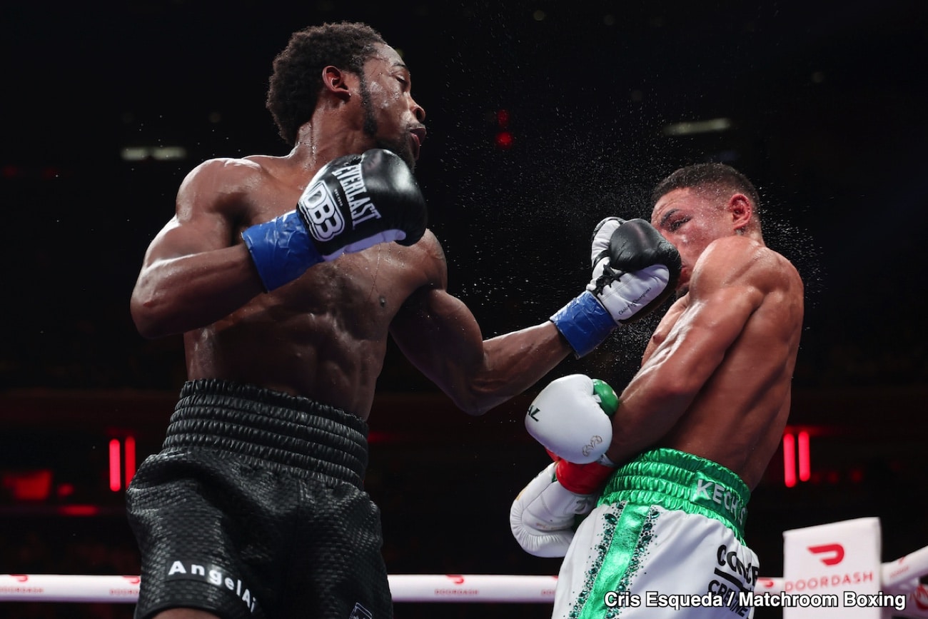 Image: Boxing Results: Keyshawn Davis Stops Jamaine Ortiz With Late Body Shot