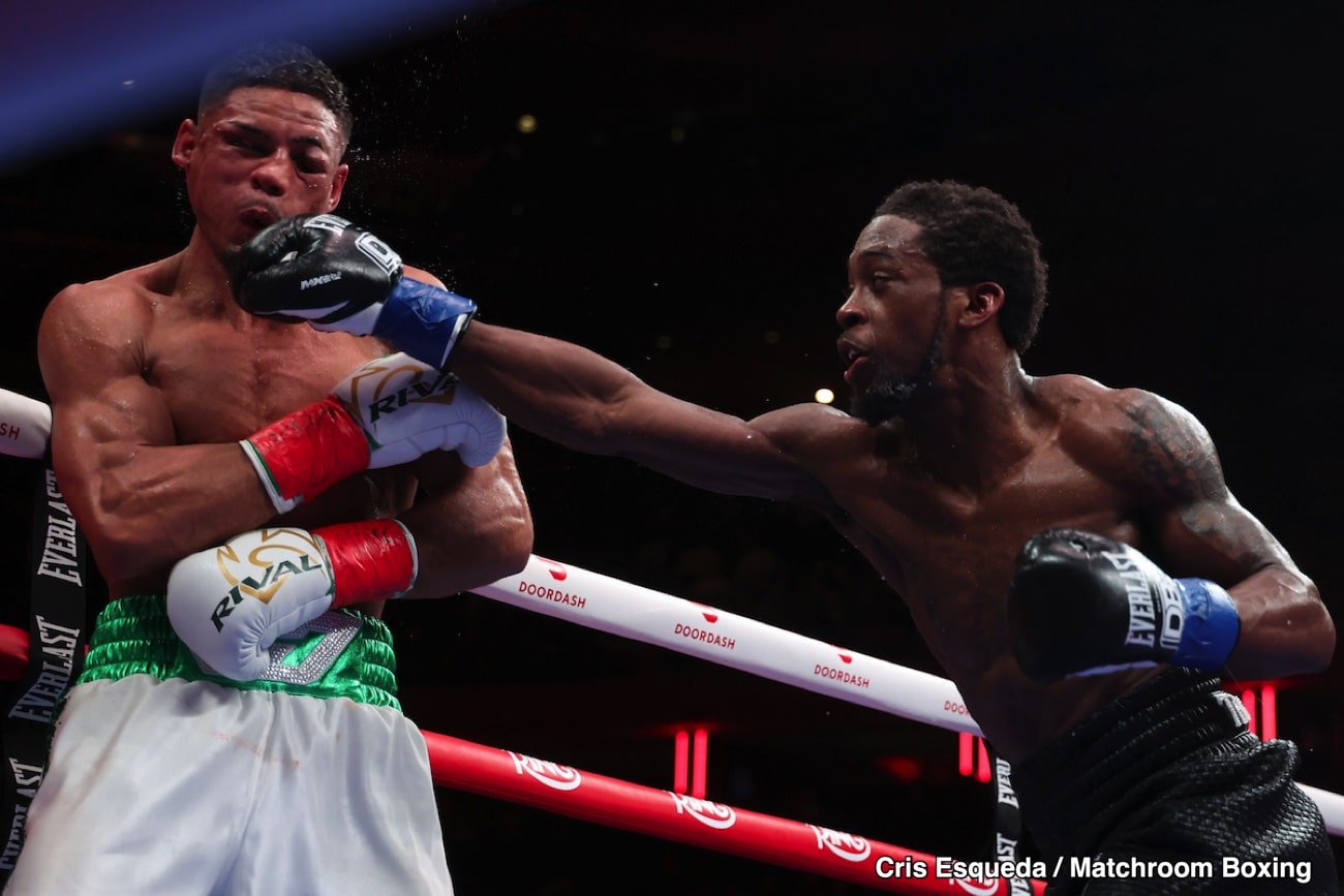 Image: Boxing Results: Keyshawn Davis Stops Jamaine Ortiz With Late Body Shot