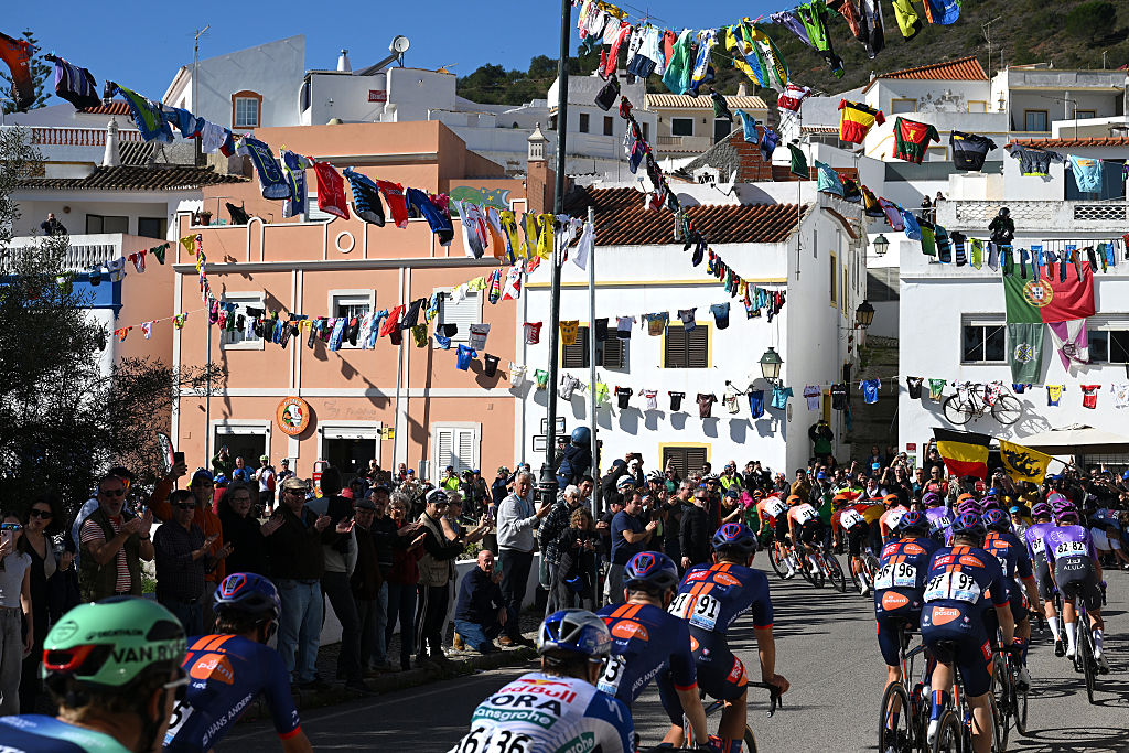 FOIA, PORTUGAL - FEBRUARY 19: Pavel Bittner of Czech Republic and Team Picnic PostNL with teammates a general view of the peloton competing during the 52nd Volta ao Algarve em Bicicleta 2026, Stage 2 a 183.5km stage from Portimao to Foia (Monchique) 882m on February 19, 2026 in Foia, Portugal. (Photo by Dario Belingheri/Getty Images)