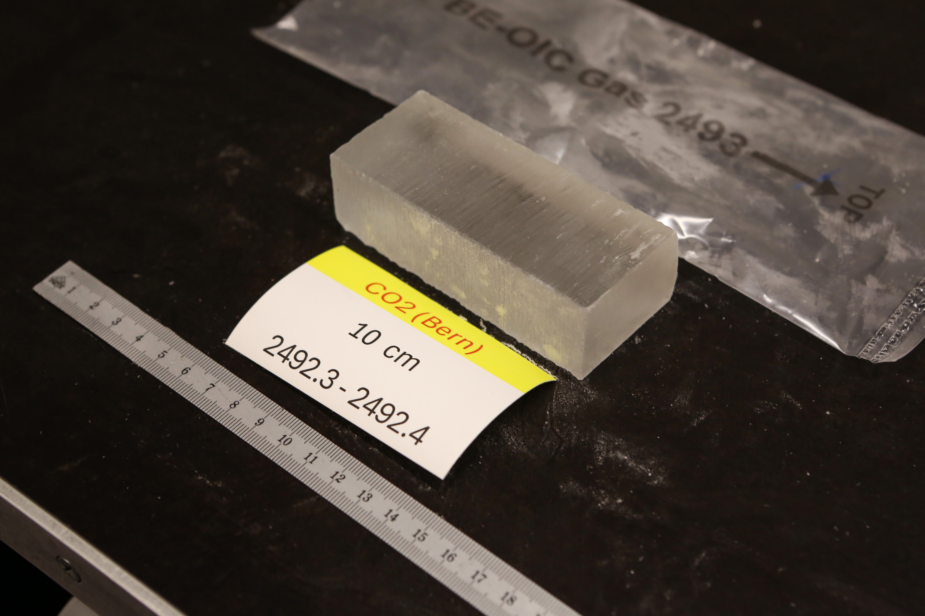 The ice sample extracted at a depth of 2,492 metres in Antarctica is ready for analysis.
