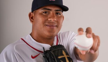 Red Sox lefty draws double play, allows bomb to MLB's top prospect in debut