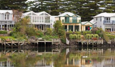 ATO targets holiday homes in guidance on rental property deductions