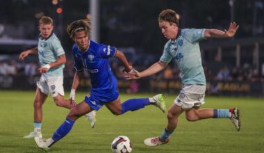 Late drama sees points shared between top two