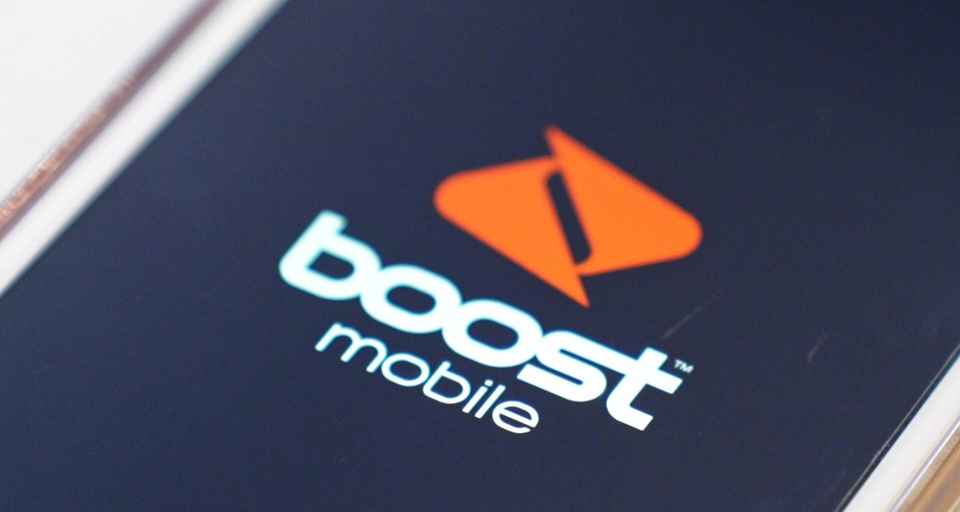 Save $50 on Boost Mobile's annual plan and get full Telstra coverage
