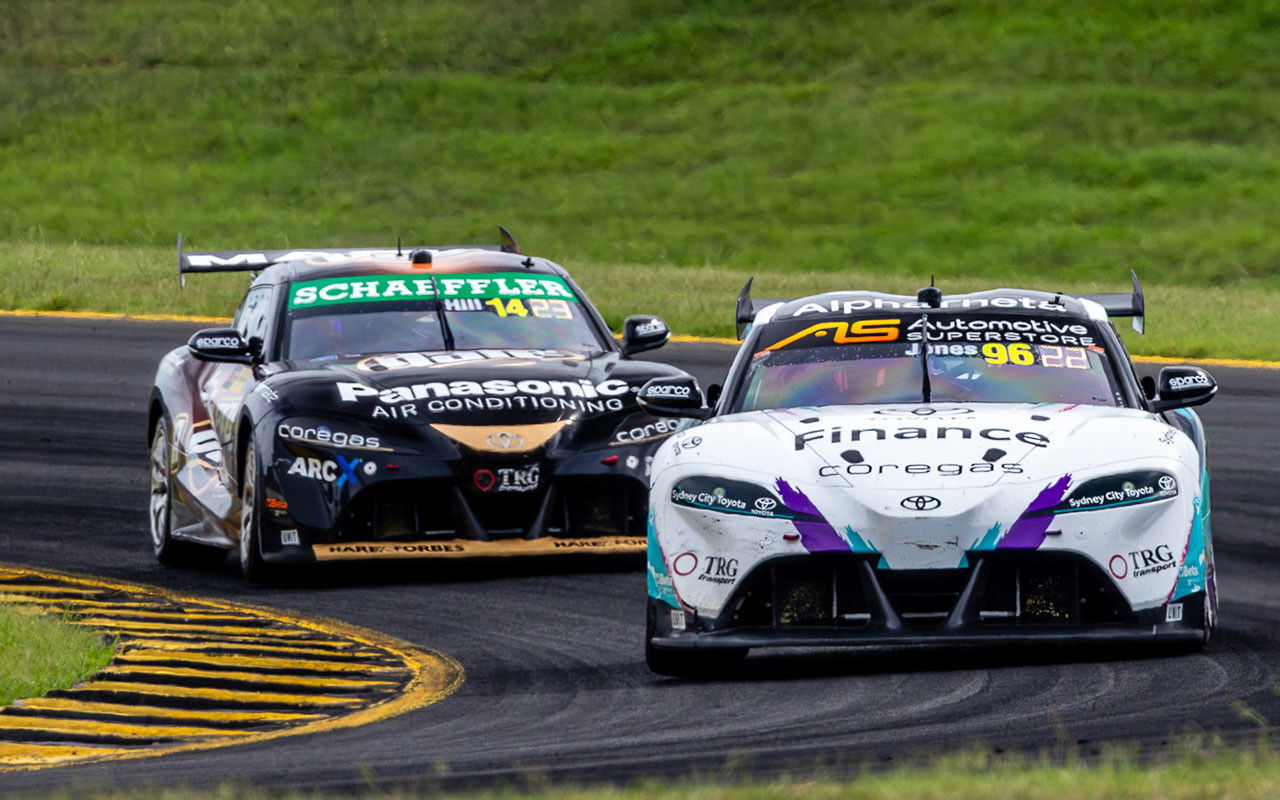 Brad Jones Racing general manager quits