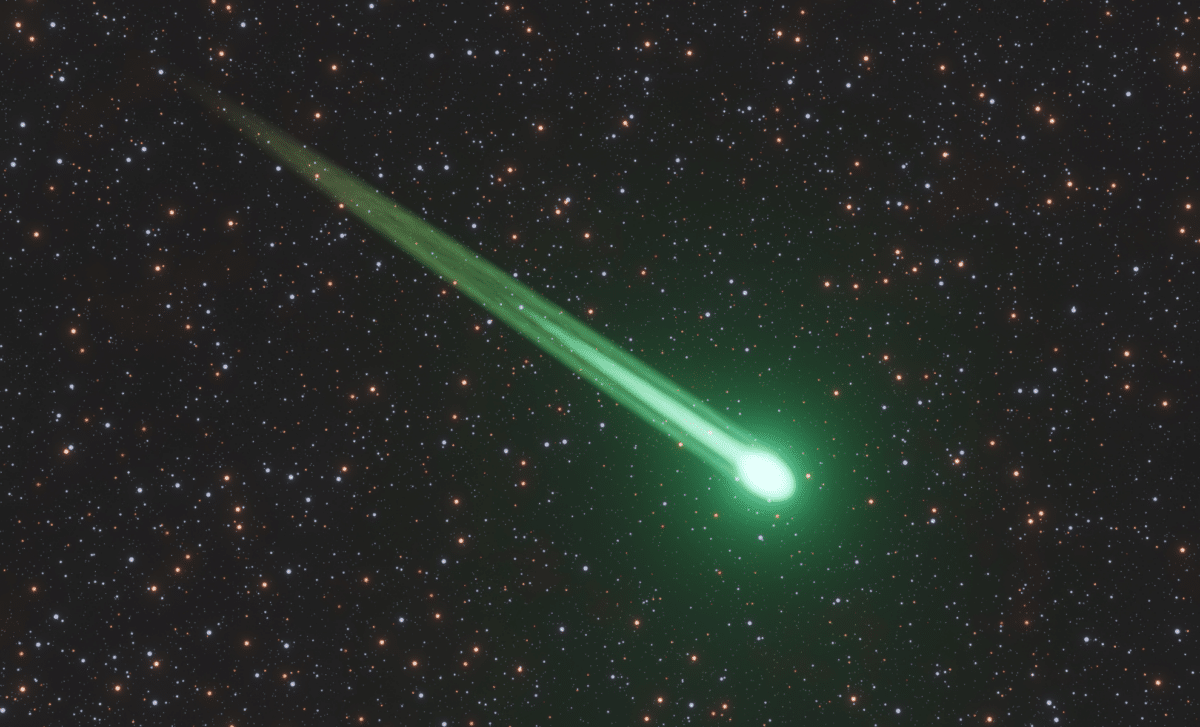 Bright Light Streaks Across New Zealand Skyline What Could It Be