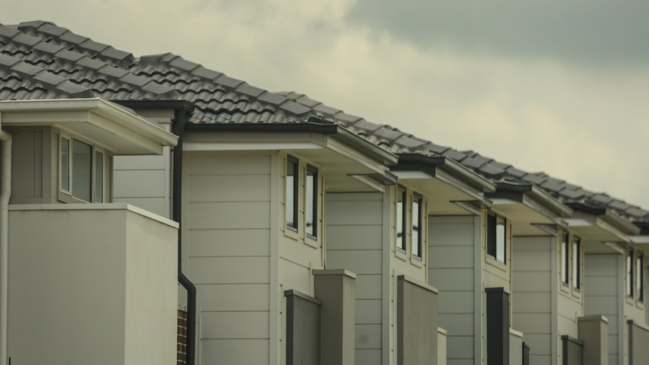 Government spending creating inflation ‘trap’ dooming Aussie mortgage holders, EQ Economics' Warren Hogan declares