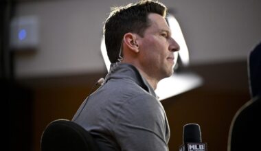 Red Sox Interested In Left-Handed Bullpen Depth