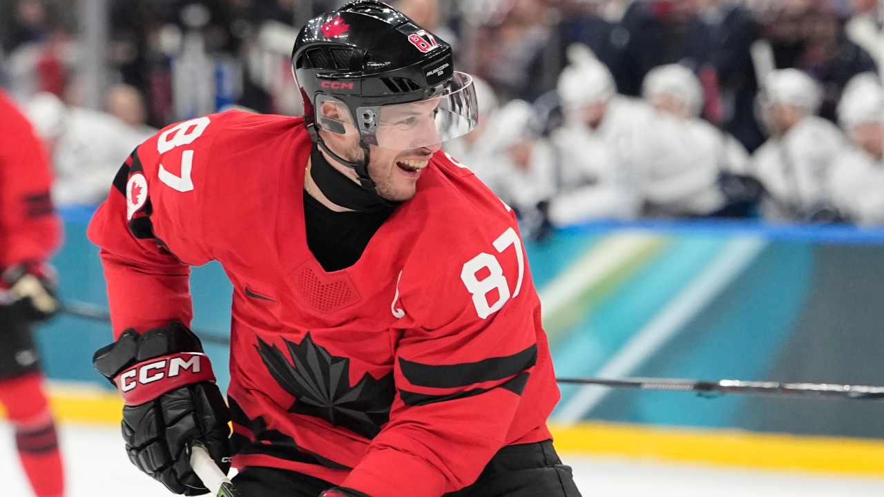 Canada's Crosby a game-time decision vs. USA, Morrissey out