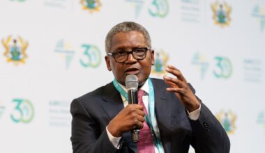 Aliko Dangote calls for emergency power summit as blackouts threaten Nigeria’s $500bn economy