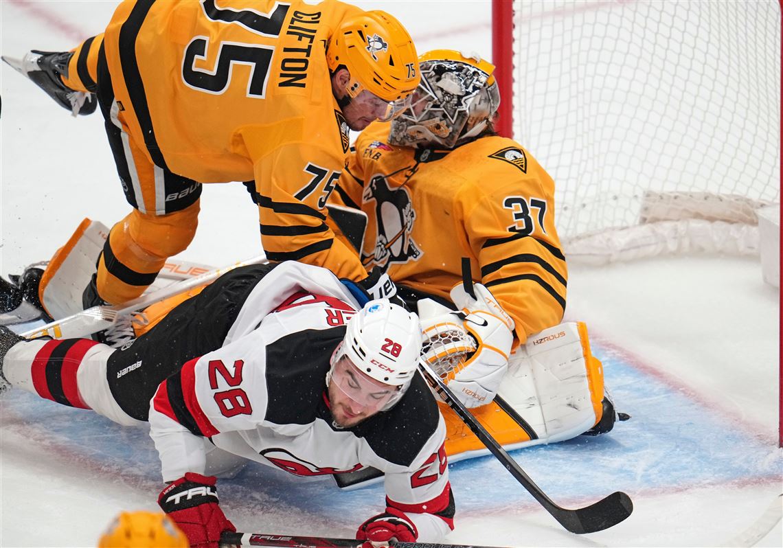 Arturs Silovs leads Penguins to win over Devils in first game after Olympic break