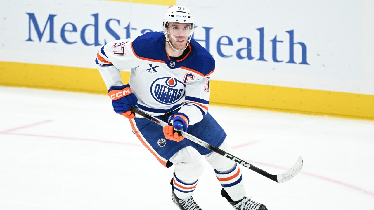 Oilers' Connor McDavid becomes third player ever with nine 100-point seasons