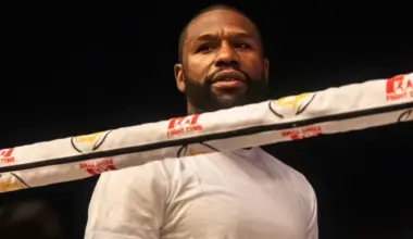 Floyd Mayweather Showtime lawsuit, explained; Why boxing star is suing company for $340M image