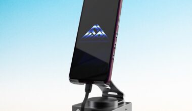 FuriLabs Convergence Hub turns smartphones into PC replacement with 8 ports