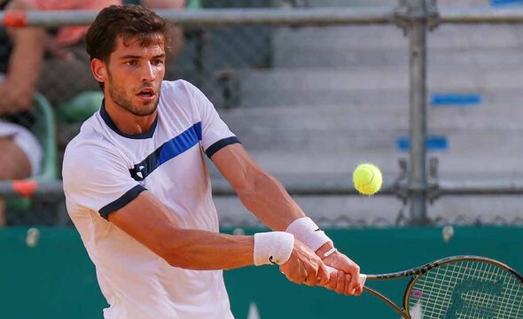 Nikolás Sánchez in action 