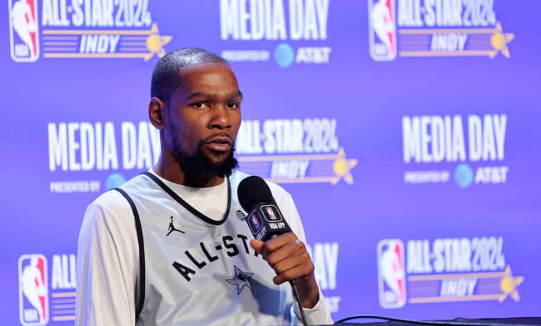 INDIANAPOLIS, INDIANA - FEBRUARY 17: Kevin Durant #35 of the Phoenix Suns speaks with the media at Gainbridge Fieldhouse on February 17, 2024 in Indianapolis, Indiana. NOTE TO USER: User expressly acknowledges and agrees that, by downloading and or using this photograph, User is consenting to the terms and conditions of the Getty Images License Agreement.