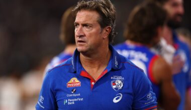 Premiership coach co-writes song - AFL News