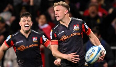 Jono Gibbes on what position Damian McKenzie will play in 2026