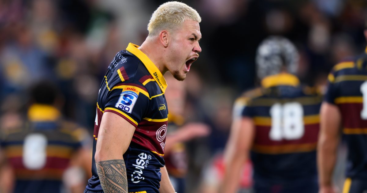 Jamie Joseph's big key for Highlanders 'Ferrari' Caleb Tangitau