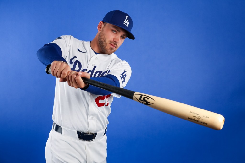 Michael Siani’s winter shows life on fringes of a big-league roster is not easy – Orange County Register