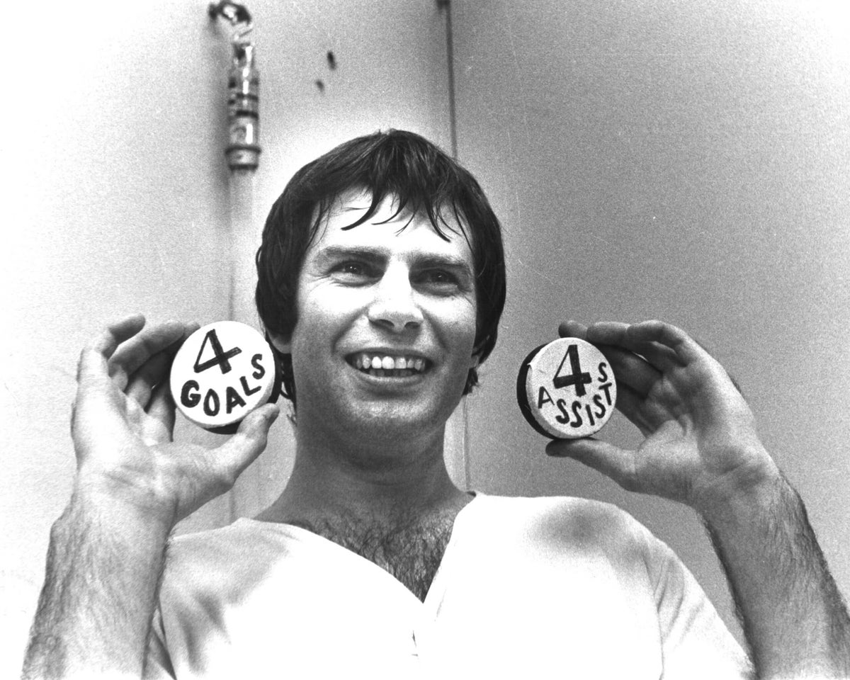 The NHL’s long and surprisingly weird history of players scoring 8 points in a game