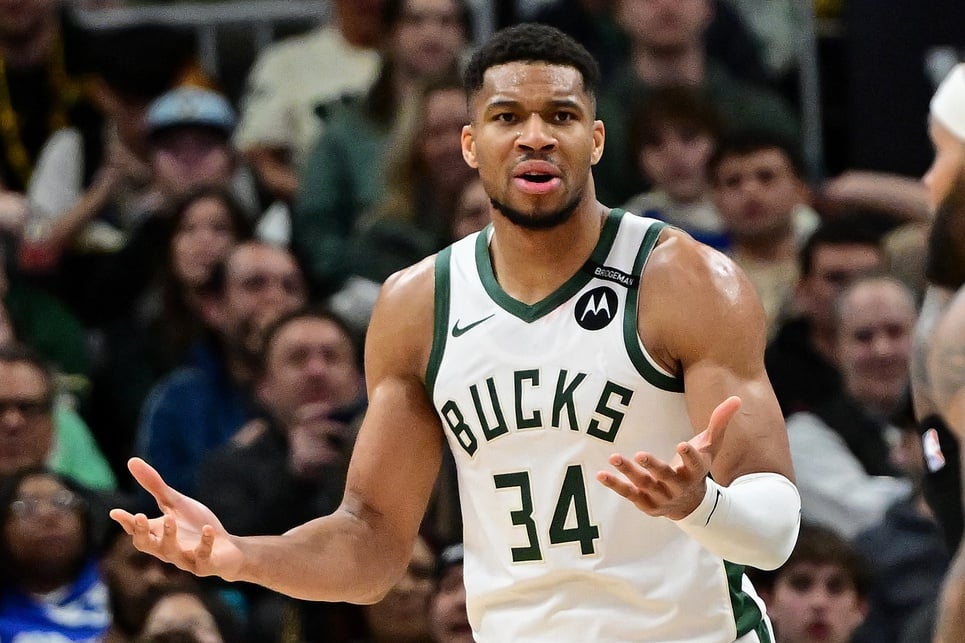 Milwaukee Bucks forward Giannis Antetokounmpo (34) reacts in the third quarter against the Los Angeles Lakers at Fiserv Forum.