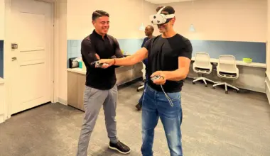 Hrithik Roshan Shares How ‘Training Eye Muscles’ Improved His Vision – Expert Decodes