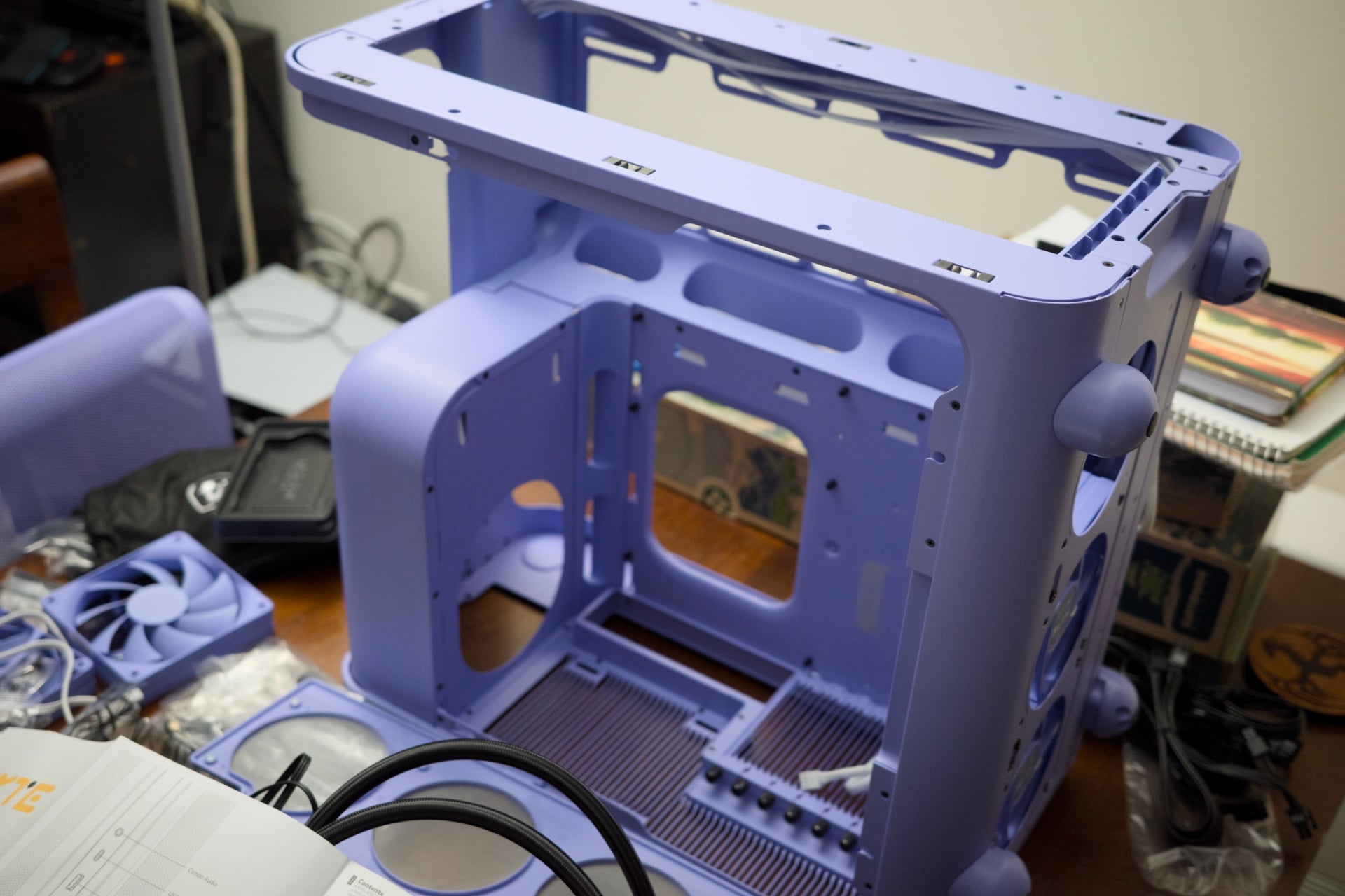 Hyte X50 Pc Rx 9060 Xt 19