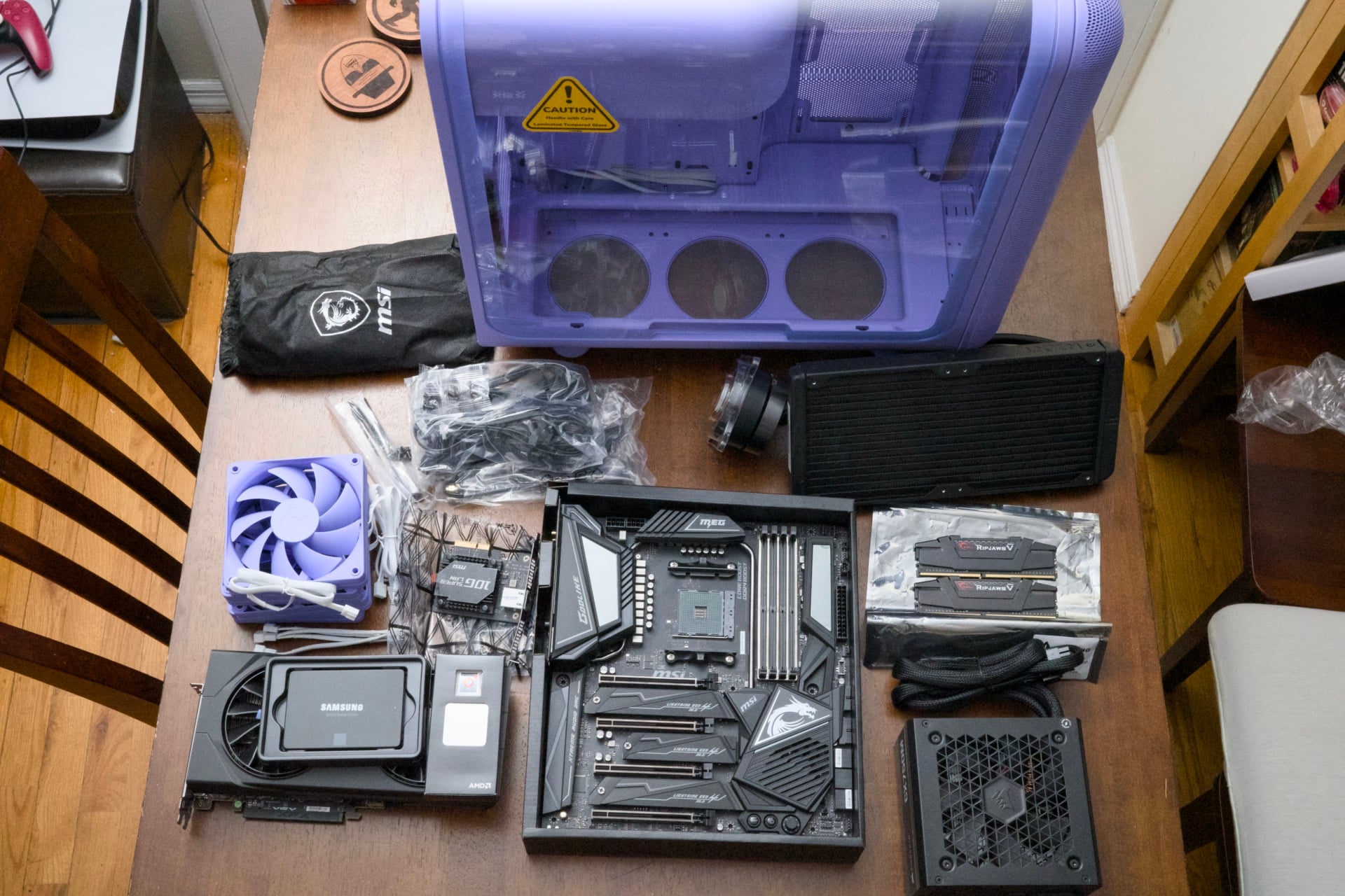 Hyte X50 Pc Rx 9060 Xt 21