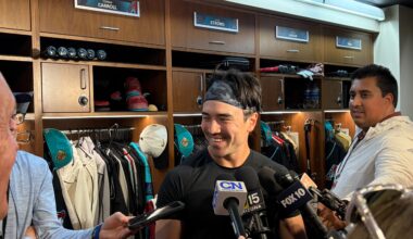 ‘Felt something wiggling around in there’: Diamondbacks’ Carroll addresses injury