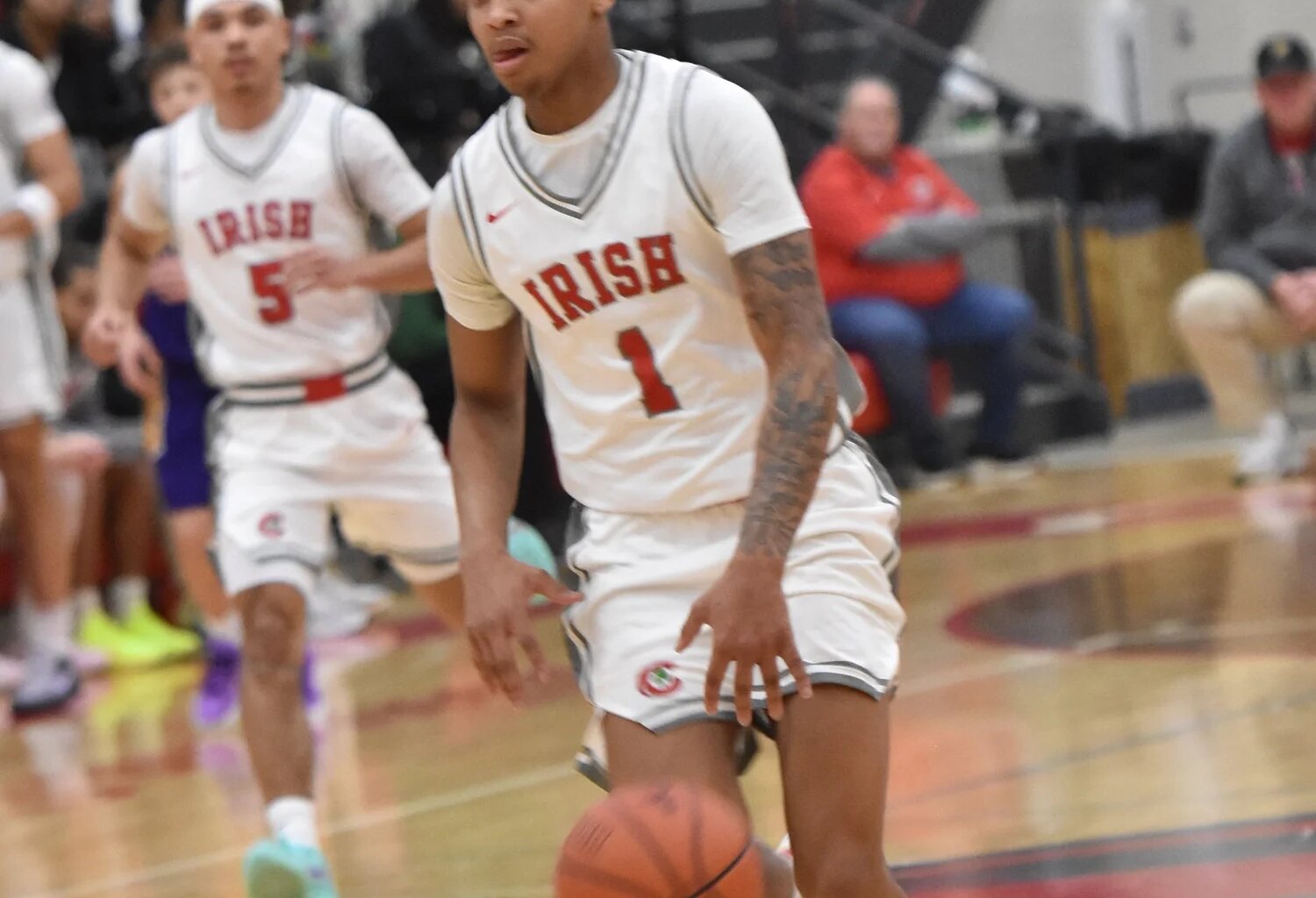 Boys’ Basketball Utilizes Strong Second Half to Take Down Mumford, 53-44 — Central Catholic High School