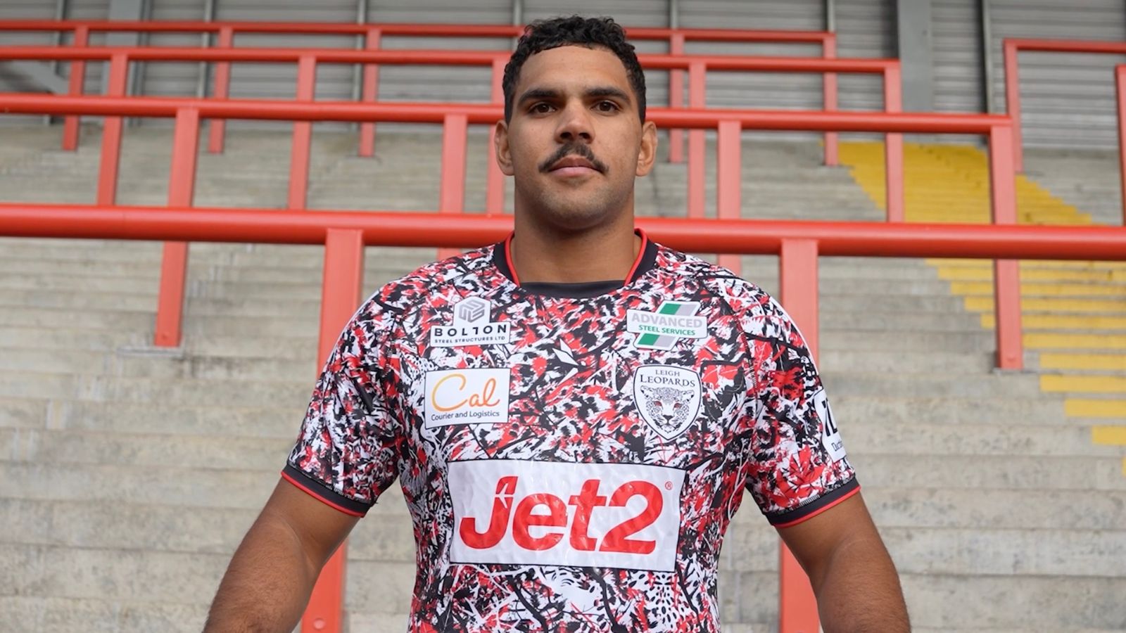 Leigh leopards star reveals NRL dream as Super league hope clear