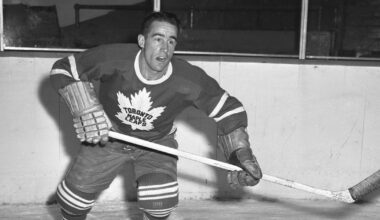 Three-time All-Star Toronto Maple Leafs defenceman Jim Morrison dead at 94