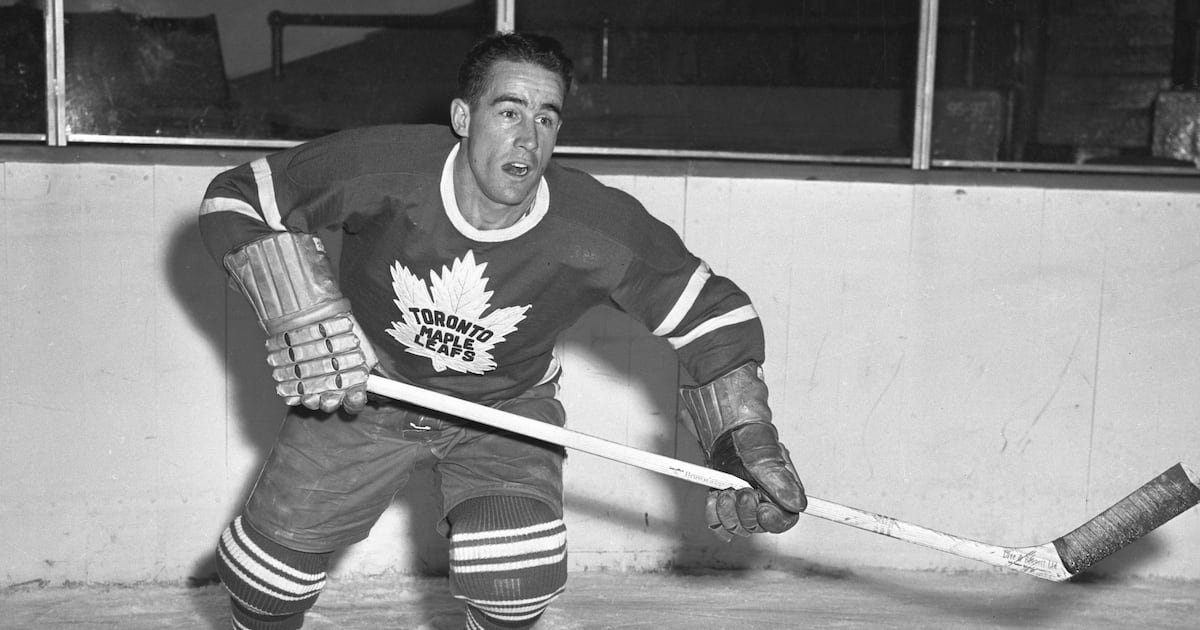 Three-time All-Star Toronto Maple Leafs defenceman Jim Morrison dead at 94