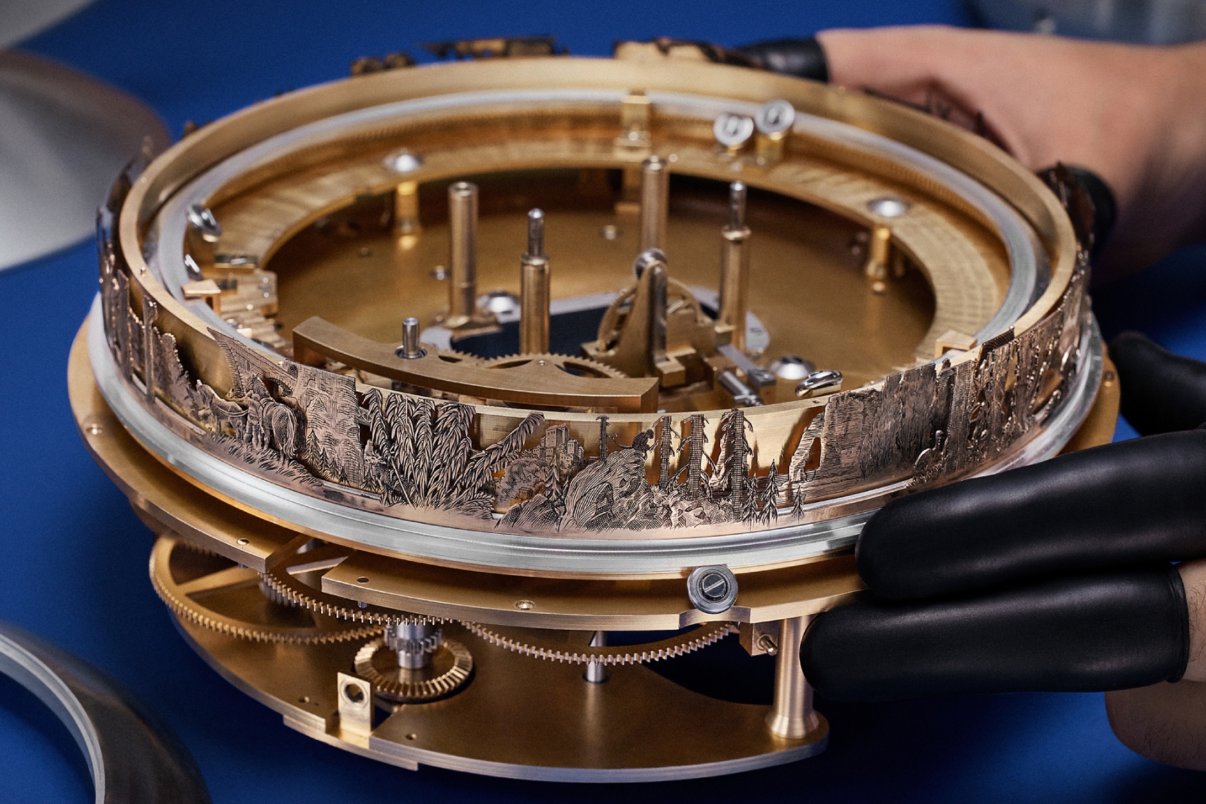 LVDB 03 Sympathetique Louis Varius clock assembly