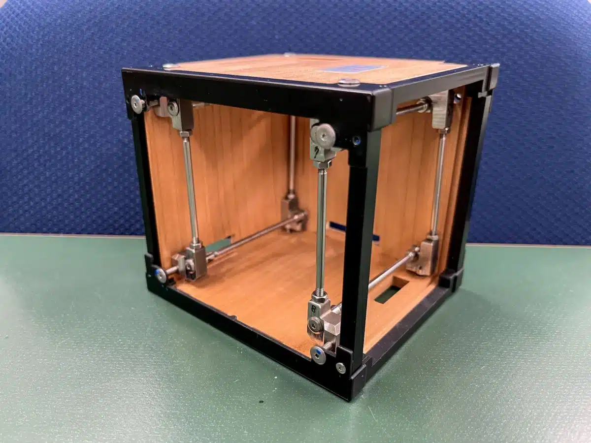 Lignosat’s Internal View Shows How The Wooden Panels, Aluminum Frames, And Steel Shafts Are Arranged.