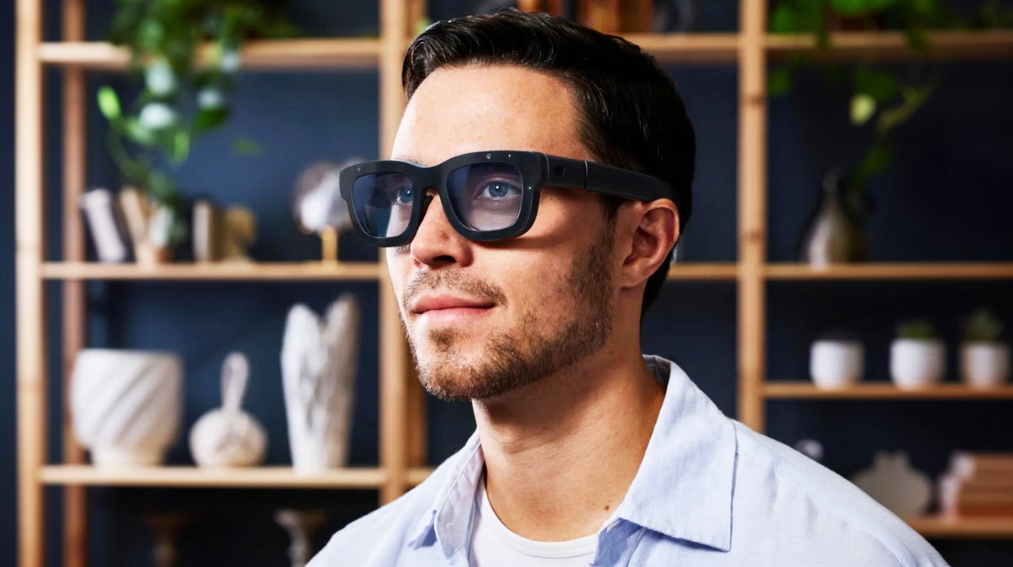 AI isn’t coming for advertising – glasses are