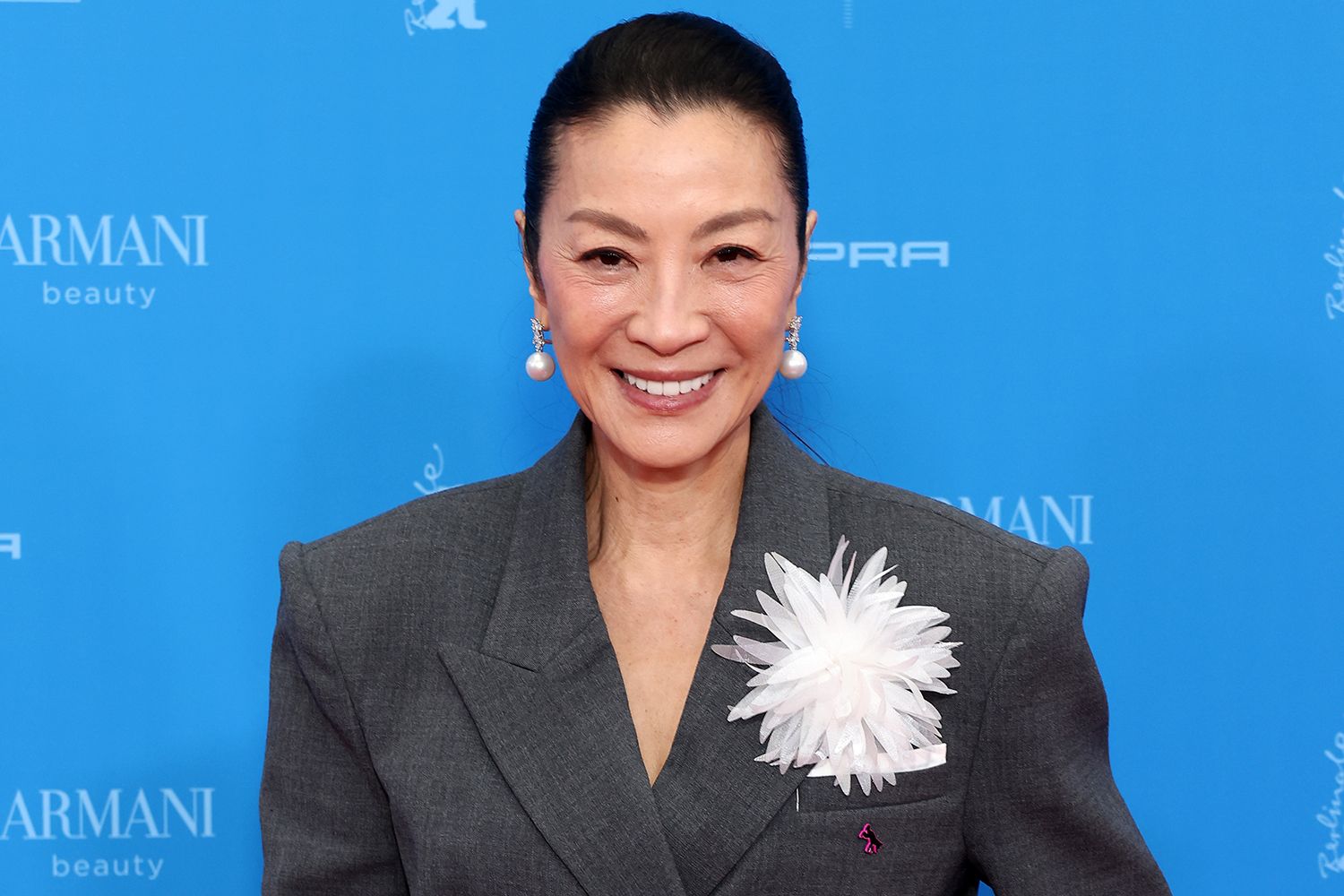 Michelle Yeoh shuts down question about U.S. politics