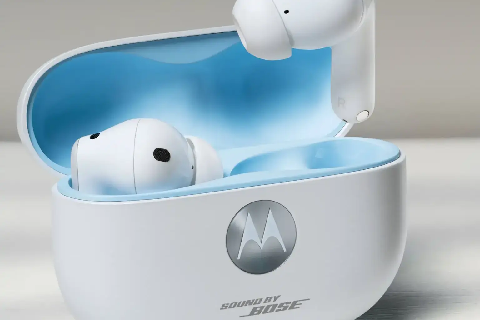 Chinese brand Motorola is taking another swing at the accessories market, with a new range of true wireless earbuds called the Moto Buds 2 Plus.
