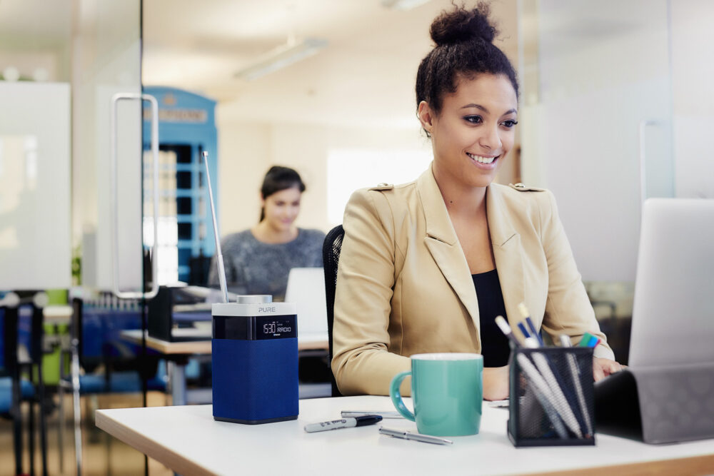 Future of FM radio to be reviewed again by Government – RadioToday