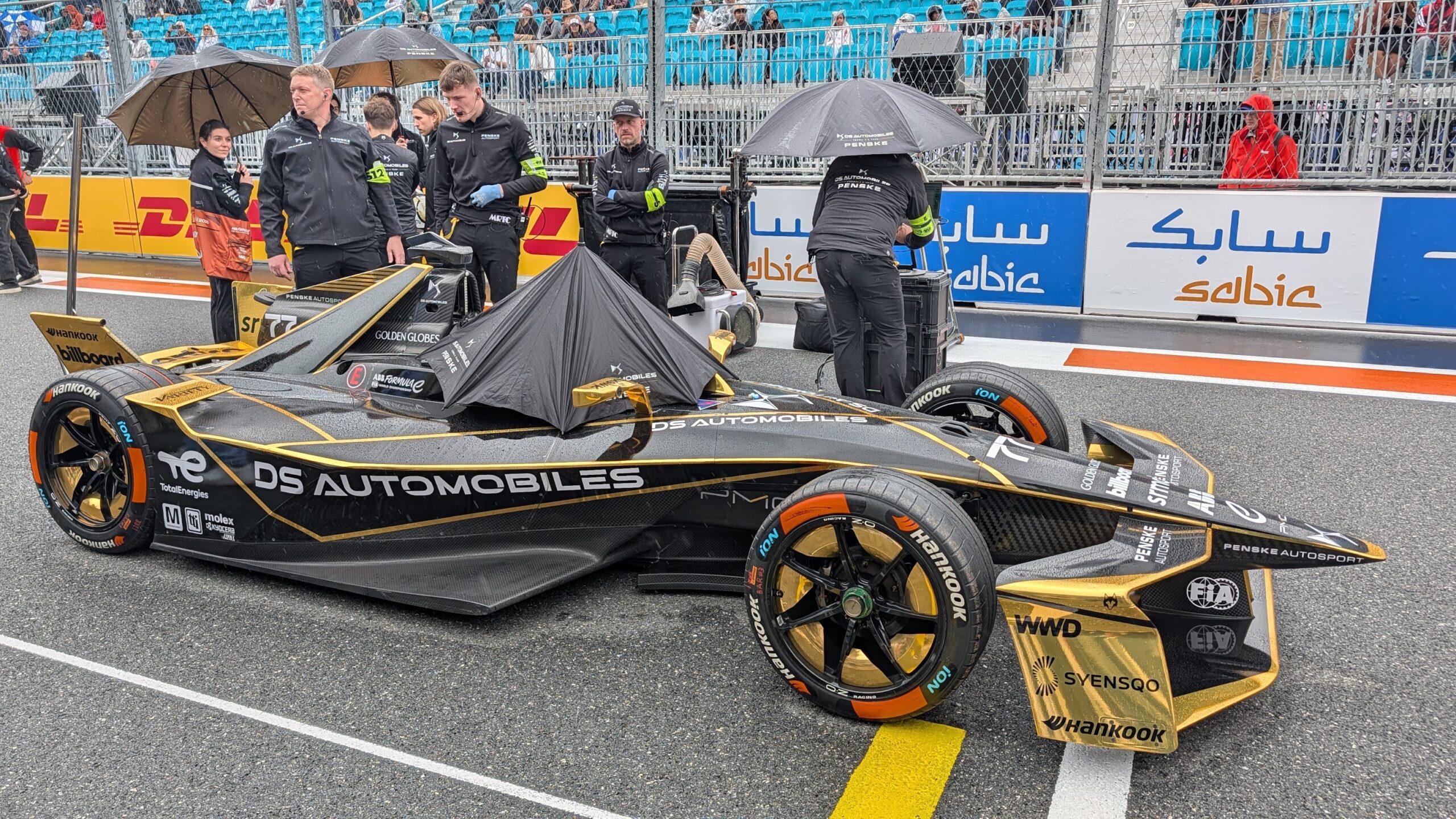 A Formula E can on the grid