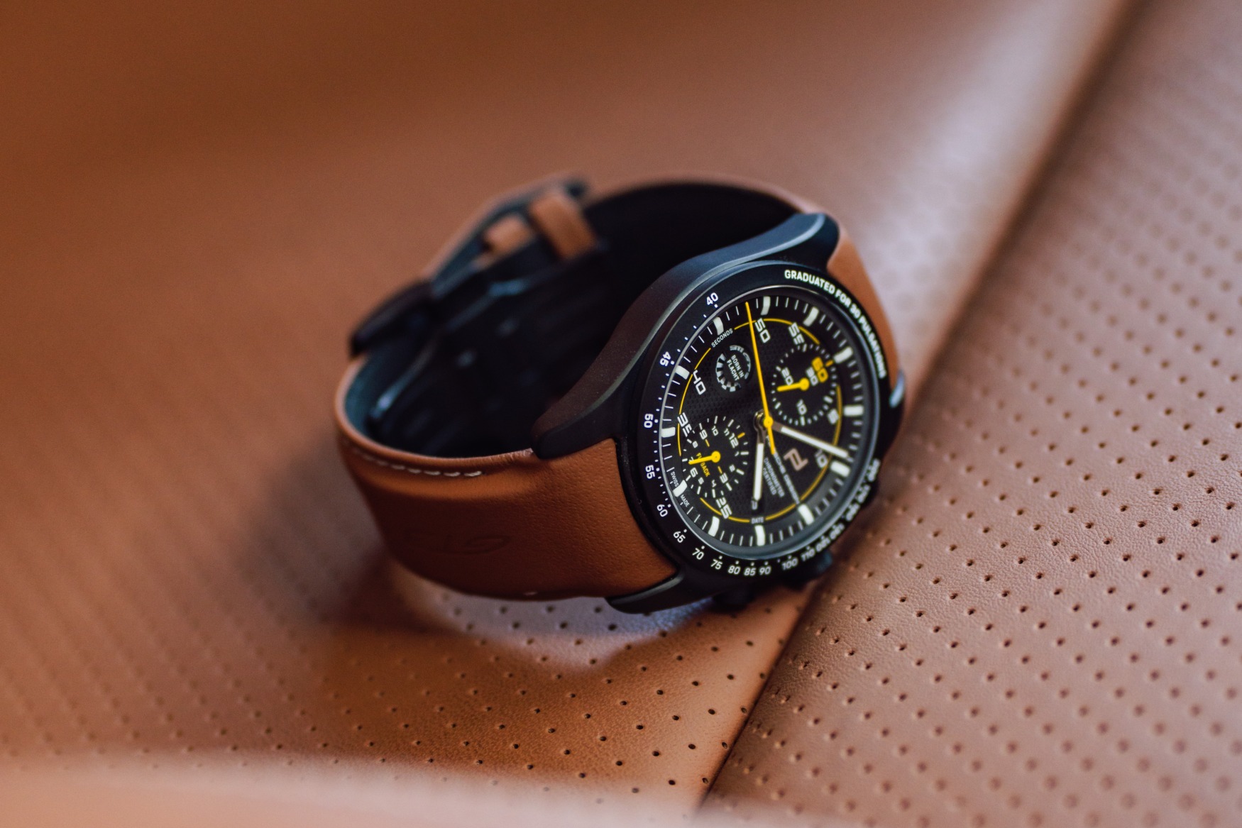 Porsche Design Chronograph 911 GT3 Touring on seat