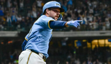 Guardians To Sign Rhys Hoskins To Minor League Deal