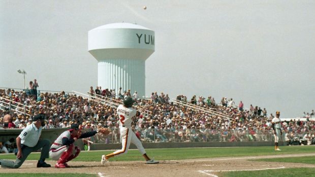 A record crowd of 5,866 watches LaMarr Hoyt and the San Diego Padres win their first Cactus League game of the season on March 16, 1985 in Yuma, Ariz. (Thane McIntosh/San Diego Union-Tribune)